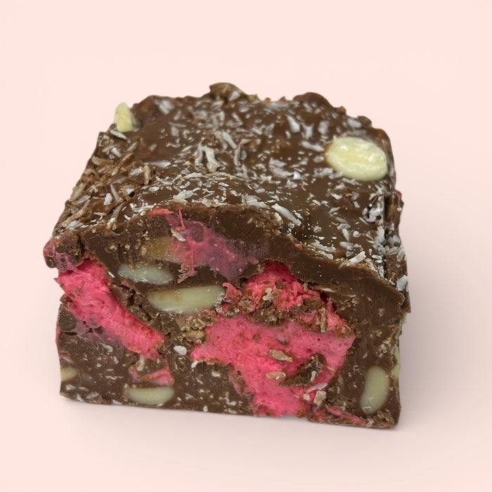 Rocky Road Erdbeer-Marzipan